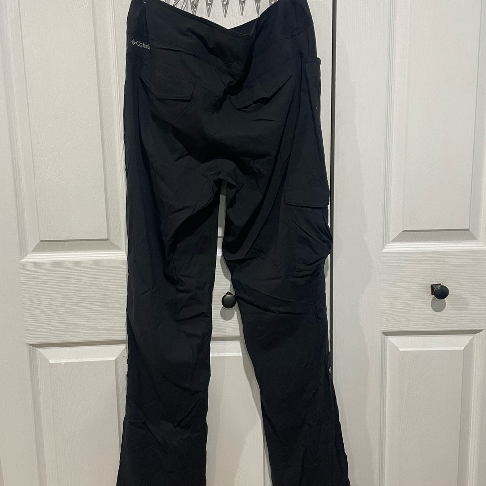 Columbia Women’s Black Hiking Pants Size 10